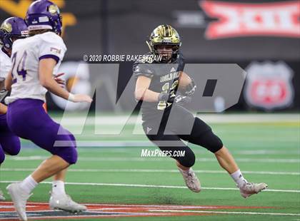 Thumbnail 1 in Post vs. Shiner (UIL 2A Division 1 State Final) photogallery.