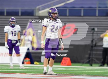 Thumbnail 2 in Post vs. Shiner (UIL 2A Division 1 State Final) photogallery.