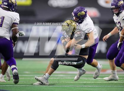 Thumbnail 3 in Post vs. Shiner (UIL 2A Division 1 State Final) photogallery.