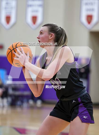 Thumbnail 2 in Lipscomb Academy @ Father Ryan photogallery.
