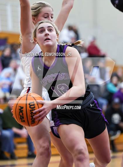 Thumbnail 2 in Lipscomb Academy @ Father Ryan photogallery.