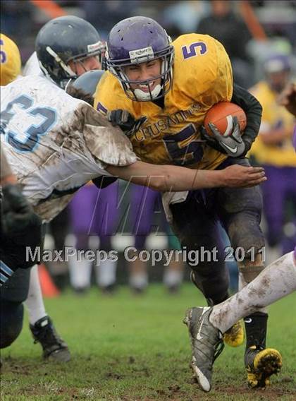 Thumbnail 3 in Bellarmine @ Riordan photogallery.