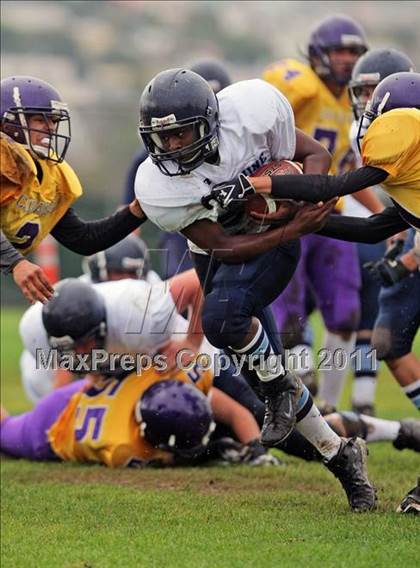Thumbnail 3 in Bellarmine @ Riordan photogallery.