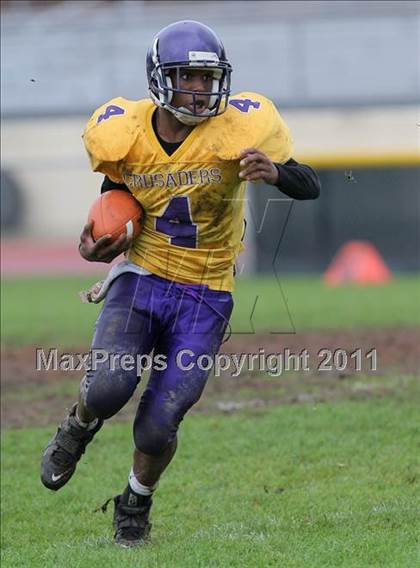 Thumbnail 1 in Bellarmine @ Riordan photogallery.