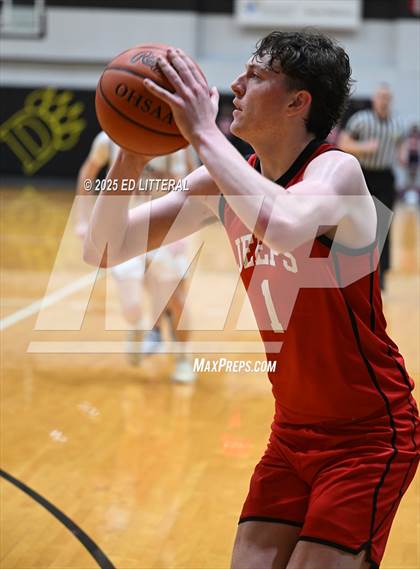 Thumbnail 3 in Cornerstone Academy vs. South Webster (OHSAA DIV VII State Semifinal) photogallery.