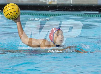 Thumbnail 2 in Notre Dame (SO) @ Redondo Union photogallery.