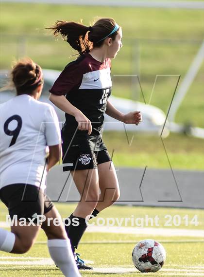 Thumbnail 2 in Kaufman vs Wylie (UIL 4A Area Playoff) photogallery.