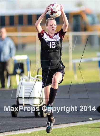 Thumbnail 3 in Kaufman vs Wylie (UIL 4A Area Playoff) photogallery.