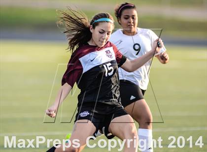 Thumbnail 2 in Kaufman vs Wylie (UIL 4A Area Playoff) photogallery.
