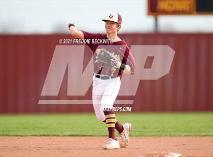 Thumbnail 1 in Trenton @ Collinsville photogallery.