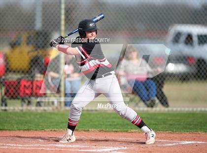 Thumbnail 1 in Trenton @ Collinsville photogallery.