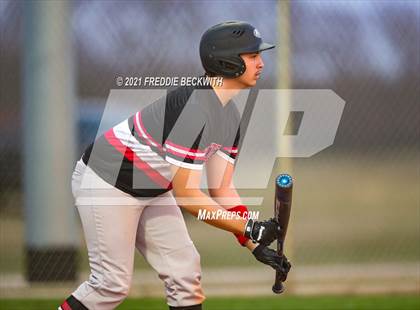 Thumbnail 3 in Trenton @ Collinsville photogallery.