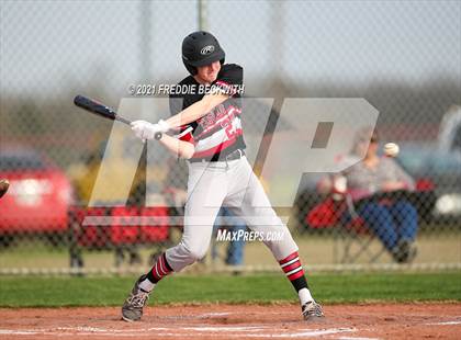 Thumbnail 3 in Trenton @ Collinsville photogallery.