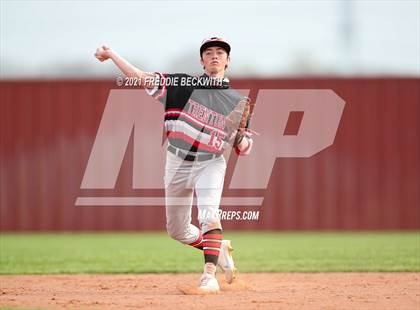 Thumbnail 1 in Trenton @ Collinsville photogallery.