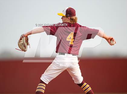 Thumbnail 1 in Trenton @ Collinsville photogallery.