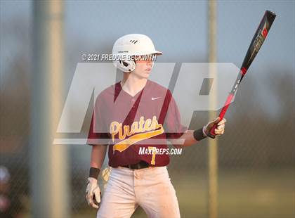 Thumbnail 2 in Trenton @ Collinsville photogallery.