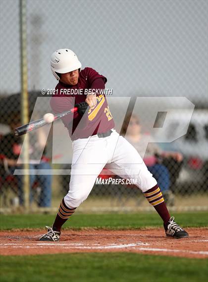 Thumbnail 1 in Trenton @ Collinsville photogallery.