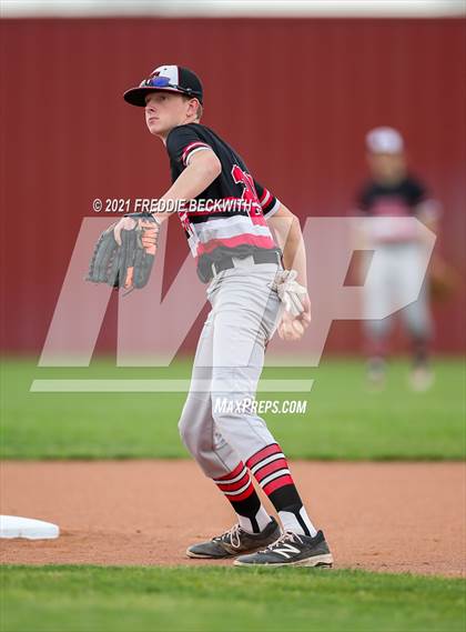 Thumbnail 1 in Trenton @ Collinsville photogallery.