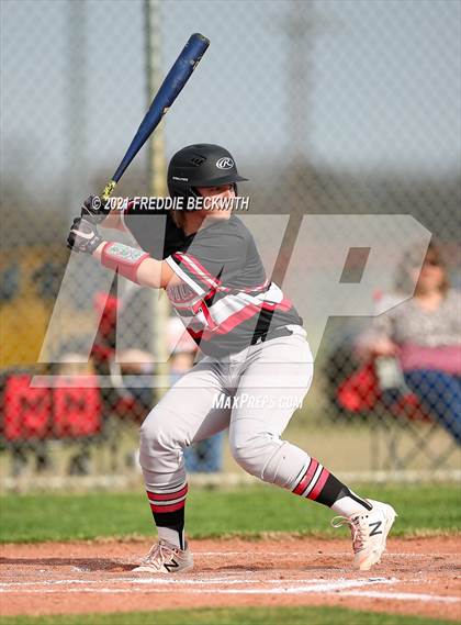 Thumbnail 2 in Trenton @ Collinsville photogallery.