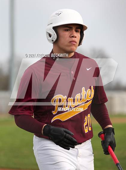 Thumbnail 1 in Trenton @ Collinsville photogallery.