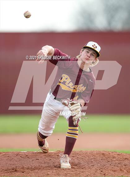 Thumbnail 3 in Trenton @ Collinsville photogallery.