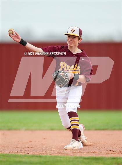 Thumbnail 3 in Trenton @ Collinsville photogallery.