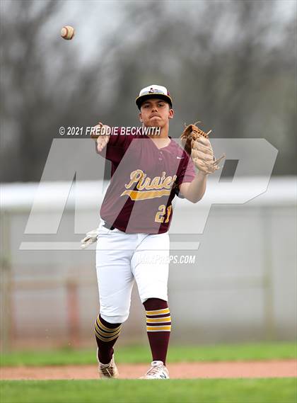 Thumbnail 3 in Trenton @ Collinsville photogallery.