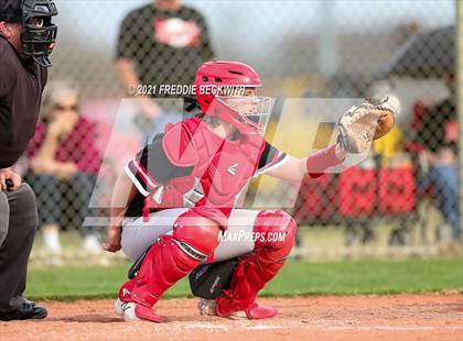 Thumbnail 3 in Trenton @ Collinsville photogallery.
