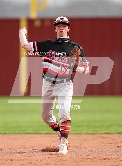 Thumbnail 3 in Trenton @ Collinsville photogallery.