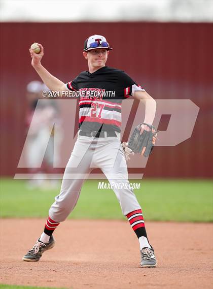 Thumbnail 2 in Trenton @ Collinsville photogallery.
