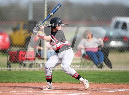 Thumbnail 3 in Trenton @ Collinsville photogallery.