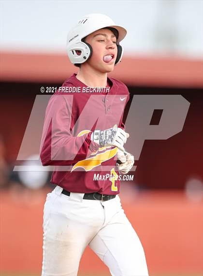 Thumbnail 1 in Trenton @ Collinsville photogallery.