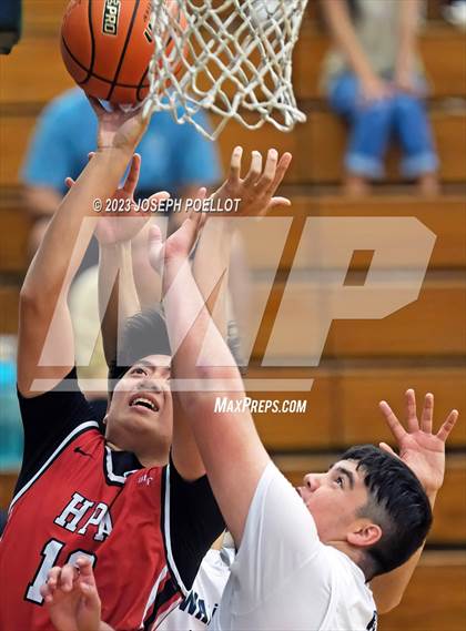 Thumbnail 3 in Hawaii Prep @ Waiakea photogallery.