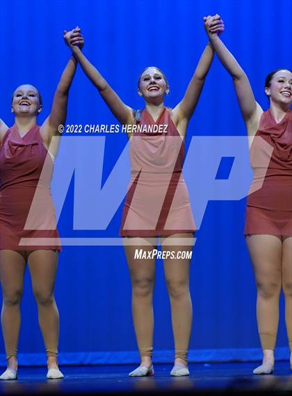 Thumbnail 2 in College Station Strutters Showcase photogallery.