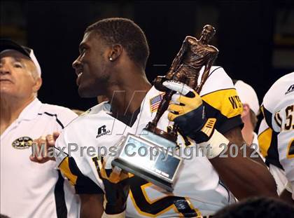 Thumbnail 1 in U.S. Army All-American Bowl  photogallery.