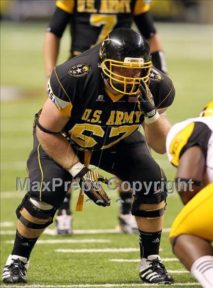 Thumbnail 3 in U.S. Army All-American Bowl  photogallery.