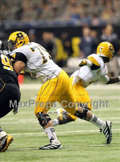 Thumbnail 1 in U.S. Army All-American Bowl  photogallery.