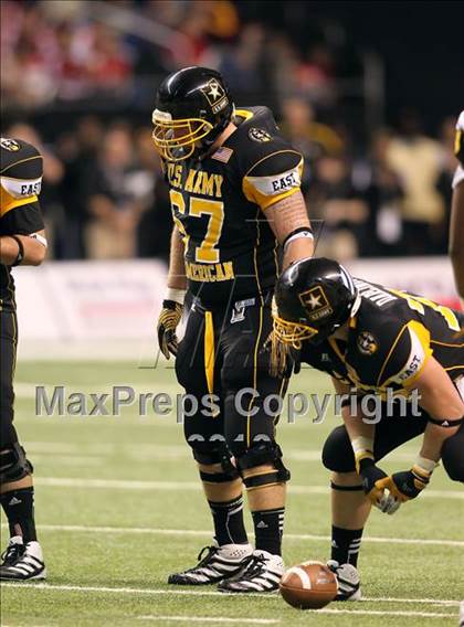 Thumbnail 1 in U.S. Army All-American Bowl  photogallery.