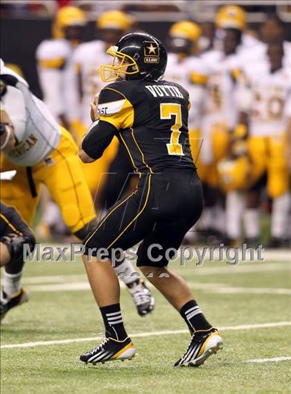 Thumbnail 2 in U.S. Army All-American Bowl  photogallery.