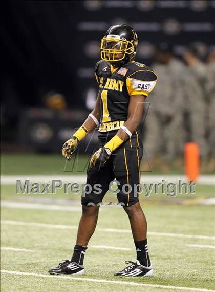 Thumbnail 1 in U.S. Army All-American Bowl  photogallery.