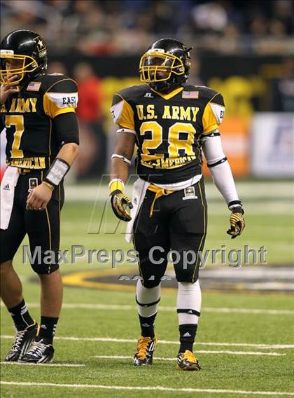 Thumbnail 1 in U.S. Army All-American Bowl  photogallery.