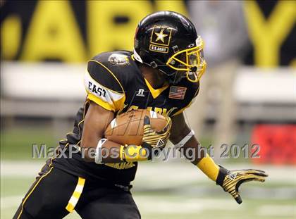 Thumbnail 2 in U.S. Army All-American Bowl  photogallery.