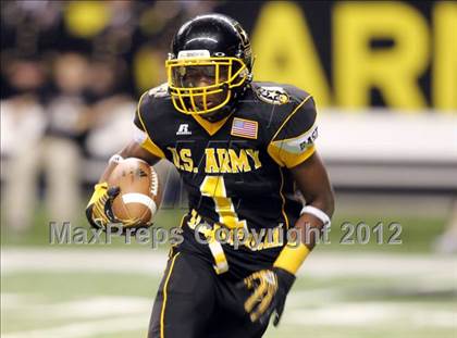 Thumbnail 1 in U.S. Army All-American Bowl  photogallery.