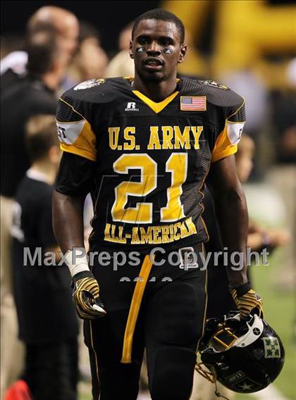 Thumbnail 1 in U.S. Army All-American Bowl  photogallery.
