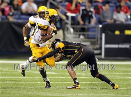 Thumbnail 2 in U.S. Army All-American Bowl  photogallery.