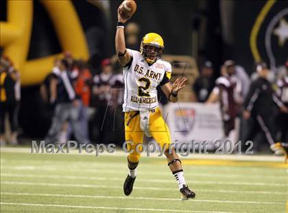 Thumbnail 2 in U.S. Army All-American Bowl  photogallery.