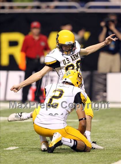 Thumbnail 1 in U.S. Army All-American Bowl  photogallery.