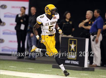 Thumbnail 1 in U.S. Army All-American Bowl  photogallery.