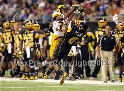 Thumbnail 1 in U.S. Army All-American Bowl  photogallery.