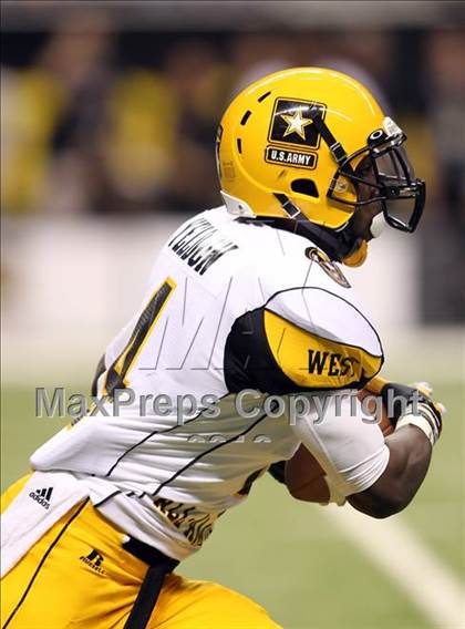 Thumbnail 1 in U.S. Army All-American Bowl  photogallery.